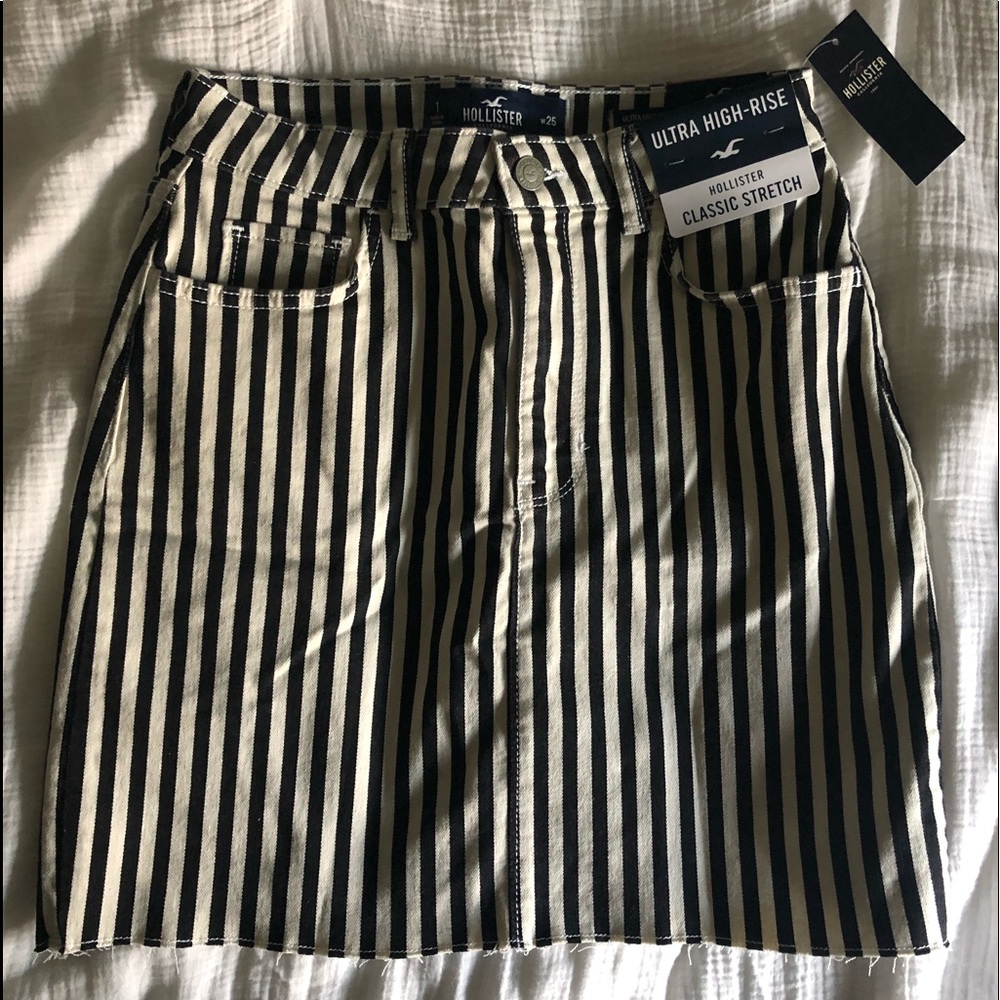 hollister skirt
